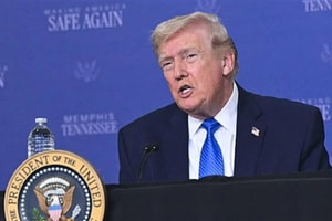 5 phút đảo chiều chấn động thị trường: Ông Trump phát tín hiệu muốn dừng cuộc chiến?