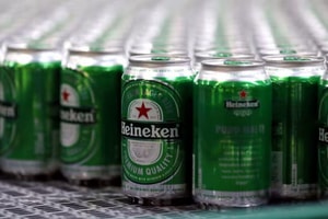 Bia Heineken bất ngờ tháo chạy khỏi Singapore sau gần 100 năm, sắp 'di cư' sang Việt Nam
