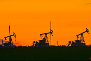Iran giúp tàu Thái Lan qua eo biển Hormuz, Philippines thuyết phục Mỹ cho mua dầu trừng phạt