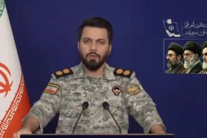 Iran kêu gọi Mỹ ngừng 'tô vẽ thất bại bằng thỏa thuận'