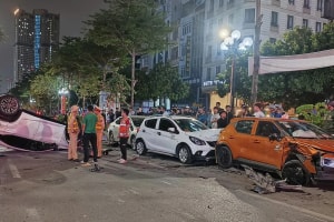 Công an Hà Nội thông tin vụ xế hộp Lexus gây tai nạn liên hoàn