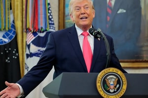 Ông Trump: Iran nên sớm nghiêm túc về thỏa thuận hòa bình với Washington, trước khi quá muộn