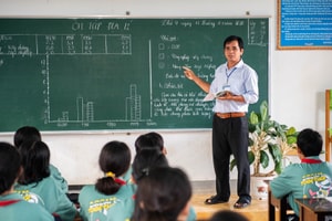 Bộ GD&ĐT sẽ sửa Thông tư 29, thông tin mới nhất về việc giáo viên dạy thêm, cần biết để làm đúng