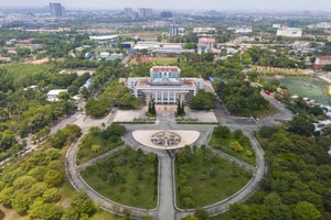 Đại học lớn thứ 2 Việt Nam có 360 Giáo sư, Phó Giáo sư và 1.600 Tiến sĩ, diện tích gấp 25 lần Đại học Bách khoa Hà Nội