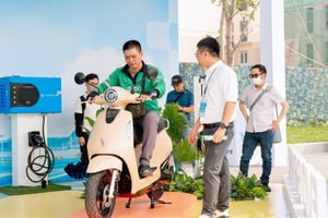 Tài xế xe ôm mua xe điện VinFast Evo Grand làm 'cần câu cơm': Lần đầu nói thật về những gì đang xảy ra, công khai con số thật về pin