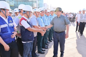 Gặp Thủ tướng, Vinaconex (VCG) được giao nhiệm vụ tại sân bay Long Thành
