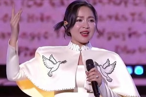 Cấm ca sĩ Việt Nam lạm dụng hát nhép