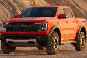 Ford Ranger Raptor V6 sắp về Việt Nam, mạnh gần 400 mã lực, dân chơi bán tải chờ giá