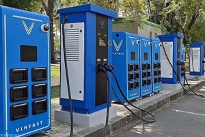 TP.HCM phủ sóng 3.000 tủ đổi pin trong tháng 4, phục vụ xe điện