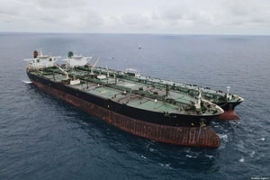 Một quốc gia Đông Nam Á được 'đặc cách' miễn phí qua eo biển Hormuz
