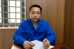 Khởi tố Phạm A nh Tuấn SN 1991 ‘đứng tên hộ’ sổ đỏ, chiếm đoạt 5,2 tỷ đồng