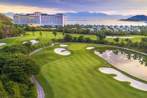 Tỉnh duy nhất của Việt Nam có 3 mặt giáp biển sắp có sân golf đầu tiên, quy mô hơn 1.800 tỷ