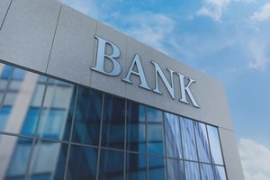 ABBank đặt mục tiêu lợi nhuận tăng đến 128%, vốn vượt 20.000 tỷ đồng, 'chuyển nhà' sang HoSE