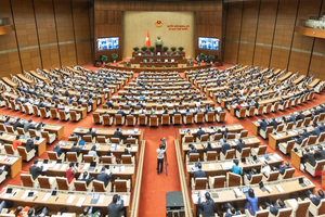 Chủ tịch Quốc hội, Chủ tịch nước, Thủ tướng và Chánh án sẽ tuyên thệ nhậm chức ngay sau khi được bầu