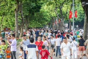 Nghỉ Lễ Giỗ tổ Hùng Vương và 30/4 - 1/5: Có nên hoán đổi làm việc để nghỉ liên tiếp 9 ngày?
