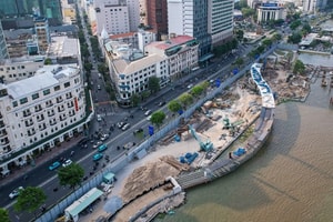 TP giàu nhất Việt Nam sắp hoàn thiện cầu đi bộ vượt sông 1.000 tỷ: Kiến trúc lá dừa nước, doanh nghiệp thực phẩm tài trợ kinh phí