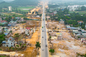 Sắp thông xe tuyến đường rộng nhất Việt Nam, kết nối đại lộ dài nhất với trường đại học lớn nhất cả nước
