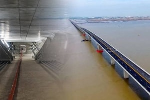 Việt Nam từng có cầu vượt biển 12.000 tỷ dài bậc nhất Đông Nam Á: Bên trong là căn hầm bí ẩn với 88 khoang đúc sẵn, công nghệ lắp ghép lần đầu được áp dụng