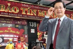 Cận cảnh giao dịch tại Bảo Tín Minh Châu sau khi lãnh đạo bị khởi tố