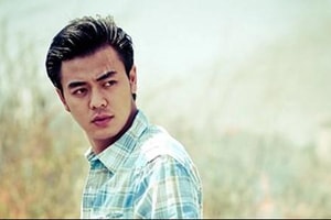 Nam MC quen mặt với khán giả cả nước rời VTV để vào ngành công an: Có vợ là cán bộ ngoại giao, quyết định 'tái xuất' màn ảnh gây bất ngờ