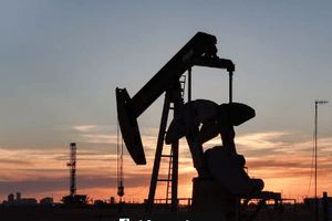 Giá dầu hôm nay 8/4: Xuống dưới 100 USD/thùng sau tin vui từ Iran