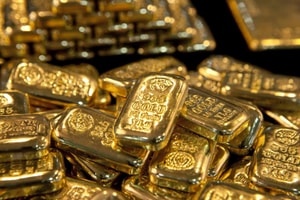 Giá vàng hôm nay 8/4: Tăng mạnh vượt 4.800 USD, căng thẳng hạ nhiệt sau tín hiệu ngừng bắn