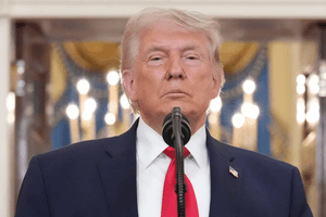 Nóng: Ông Trump đồng ý lệnh ngừng bắn hai tuần với Iran, giá dầu giảm mạnh 16%