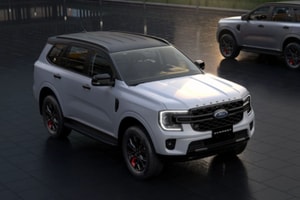 Ford Everest máy xăng lộ diện tại Việt Nam: Tiêu thụ 10 lít nhiên liệu, đe dọa Toyota Fortuner