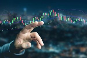 Nhận định thị trường 10/4: Áp lực chốt lời gia tăng, VN-Index kiểm định vùng kháng cự quan trọng