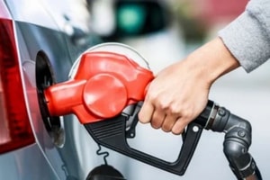 Khi giá xăng chạm mốc 100.000 đồng/lít, 90% người dân ở nơi này chọn cùng một cách để đối phó