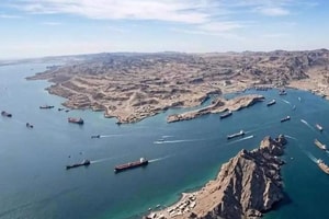 Iran thu phí tàu dầu qua eo biển Hormuz bằng tiền điện tử