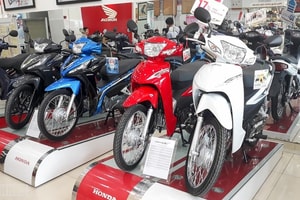 Người Việt xuống tiền mua hơn 241.000 xe máy của một hãng trong 31 ngày