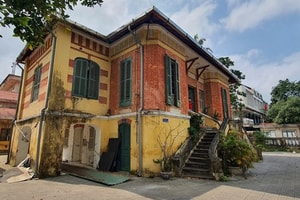 Sẽ phá dỡ căn biệt thự Pháp cổ hơn trăm tuổi sở hữu kiến trúc độc đáo, nằm ở khu 'đất vàng' tại TP trẻ nhất Việt Nam để làm khách sạn 800 tỷ