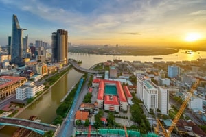 ADB dự báo GDP Việt Nam tăng 7,2% bất chấp xung đột Trung Đông và thuế Mỹ
