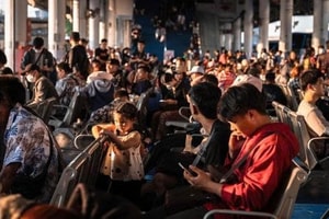 Hơn 13 triệu người được tăng trợ cấp tại một quốc gia Đông Nam Á: Động thái khẩn cấp giữa lúc giá xăng dầu leo thang