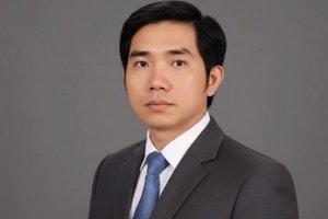 Phó Giáo sư trẻ nhất quê ‘đất võ’ tốt nghiệp Thạc sĩ và Tiến sĩ tại Pháp, đề cao sự trung thực, hiện đang đi trao tri thức tại địa phương