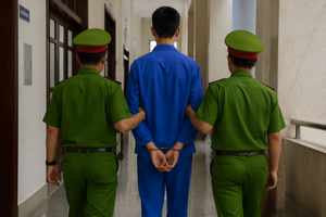 Tuyên án 30 tháng tù đối với cựu điều tra viên 32 tuổi