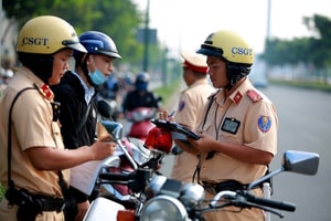 Theo đề xuất mới, người tham gia giao thông có thể bị phạt tại chỗ nếu vi phạm các lỗi này