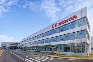 Quá khó khăn, Honda ngừng hoạt động nhà máy xe xăng công suất 240.000 chiếc