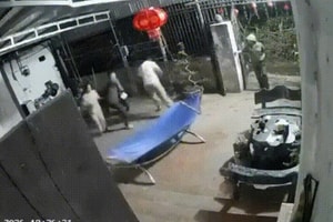 Bắt khẩn cấp kẻ đâm chết trưởng thôn ở Ninh Bình