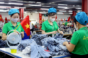 Vài ngày nữa, người lao động có thể nhận tới 490% lương nếu đi làm vào những ngày này!