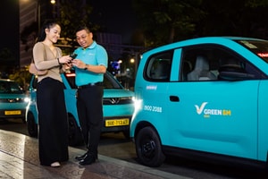 Tài xế hai bánh dịch chuyển sang VinFast Minio Green chỉ với hơn 260 triệu: Xu hướng mới của vận tải đô thị?