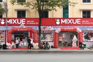 Lặng lẽ đóng hàng trăm cửa hàng ở Việt Nam, đế chế Mixue đang toan tính điều gì?