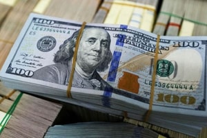 Tỷ giá USD hôm nay 21/4: Chợ đen giảm tới 75 đồng, ngân hàng đi ngang