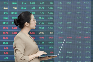 Rút ngắn 2 năm mục tiêu vốn hóa TTCK đạt 120% GDP