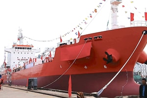 Doanh nghiệp đóng tàu gần 50 năm tuổi của Việt Nam vừa ký hợp đồng đóng mới 10 tàu chở dầu cho đối tác Hàn Quốc