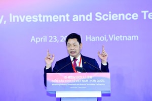 Đứng trước Thủ tướng và Tổng thống Hàn Quốc, Chủ tịch FPT Trương Gia Bình đề xuất cơ chế đặc biệt