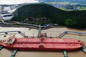 Dự trữ dầu gấp 3 lần Mỹ, Trung Quốc vẫn đối mặt một ‘điểm yếu’ chí mạng