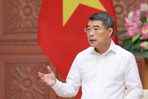 Thủ tướng chỉ đạo về nâng ngưỡng doanh thu hộ kinh doanh không phải nộp thuế lên 1 tỷ đồng