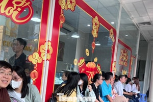 Sôi sục vì vàng trước nghỉ lễ